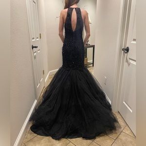 Black Sherri Hill mermaid prom dress